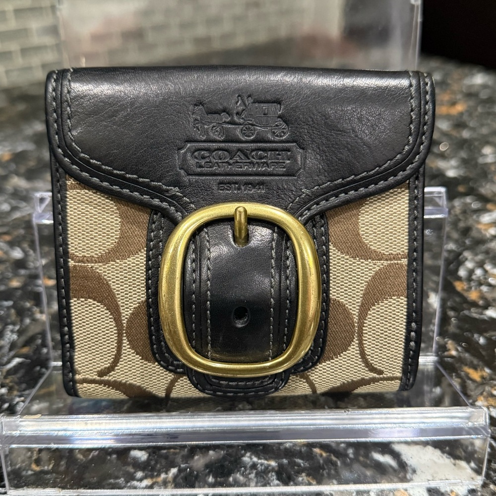 COACH Bleeker Billfold 
Tattersall lining EUC